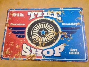 Tire Shop metallikyltti