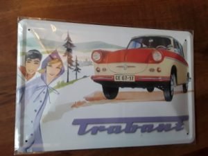 Trabant metallikilpi
