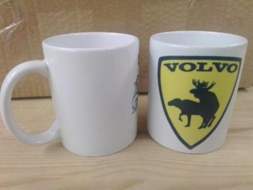 Volvo hirviä lisää muki